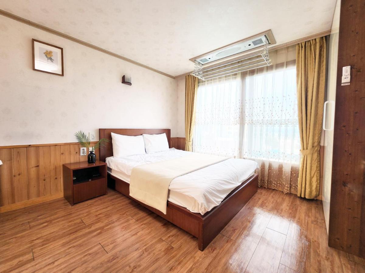 Вилла Jungmun Haesung Parktel Согвипхо Экстерьер фото